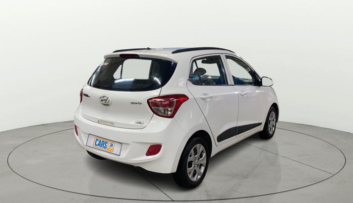 2016 Hyundai Grand i10 SPORTZ 1.2 KAPPA VTVT, Petrol, Manual, 40,629 km, Right Back Diagonal