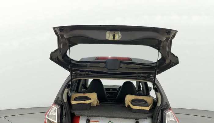 2018 Maruti Alto K10 LXI CNG (AIRBAG), CNG, Manual, 30,271 km, Boot Door Open