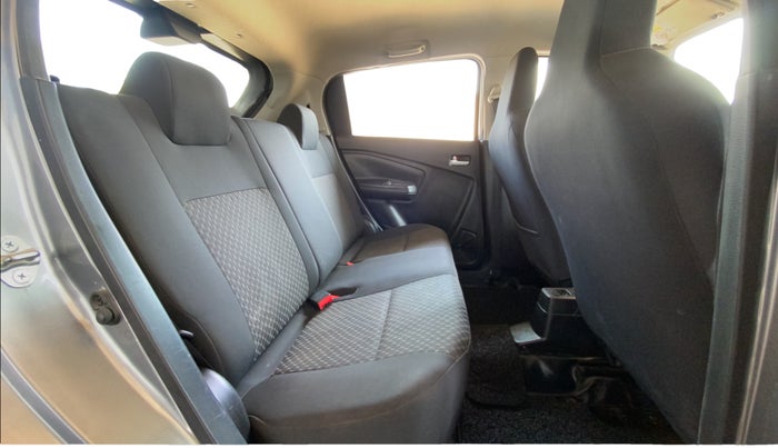 2022 Maruti Celerio VXI CNG, CNG, Manual, 1,21,824 km, Right Side Rear Door Cabin