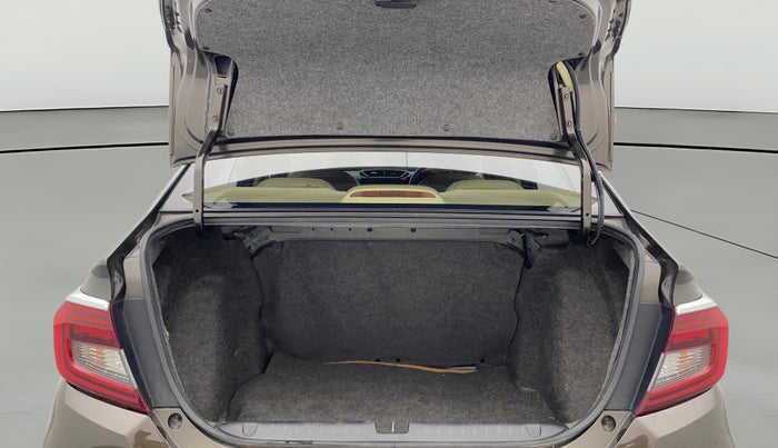 2023 Honda Amaze 1.2L I-VTEC VX CVT, Petrol, Automatic, 31,992 km, Boot Open Zoomed View