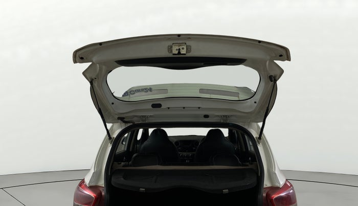 2015 Hyundai Grand i10 SPORTZ 1.2 KAPPA VTVT, Petrol, Manual, 50,768 km, Boot Door Open