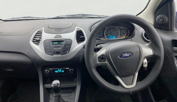 2016 Ford New Figo TITANIUM 1.2 PETROL MT, Petrol, Manual, 84,704 km, Steering Wheel Close Up