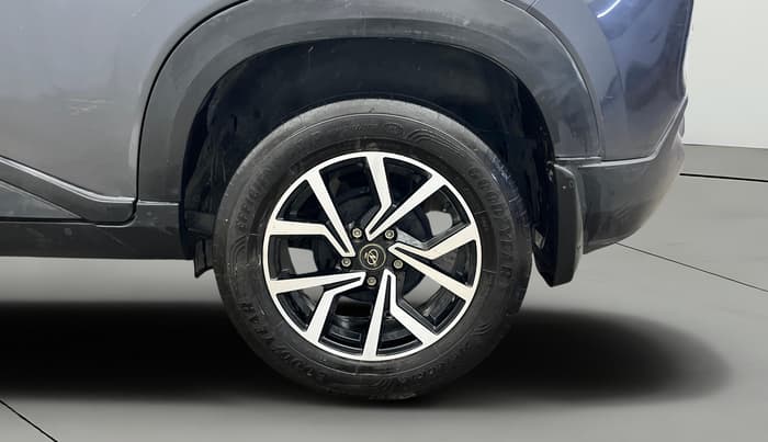 2024 Honda ELEVATE V MT, Petrol, Manual, 39,205 km, Left Rear Wheel