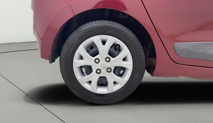 2015 Hyundai Grand i10 SPORTZ 1.2 KAPPA VTVT, Petrol, Manual, 70,865 km, Right Rear Wheel