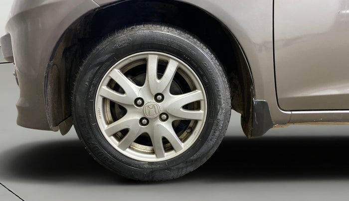 2014 Honda Brio VX AT, Petrol, Automatic, 74,440 km, Left Front Wheel