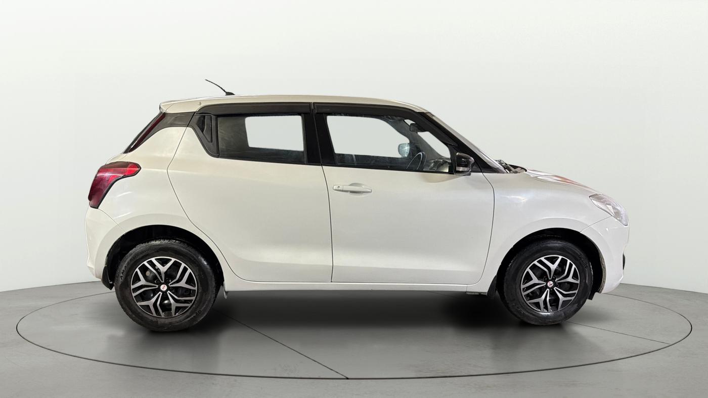 2022 Maruti Swift VXI, Petrol, Manual, 33,721 km, Right Side View