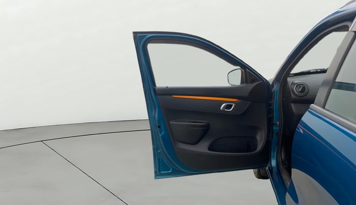 2020 Renault Kwid CLIMBER 1.0 (O), Petrol, Manual, 98,365 km, LHS Front Door