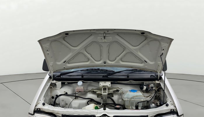 2022 Maruti Eeco 7 STR STD 1.2, Petrol, Manual, 41,911 km, Open Bonet