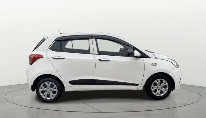 2015 Hyundai Grand i10 MAGNA 1.2 KAPPA VTVT, Petrol, Manual, 63,319 km, Right Side View
