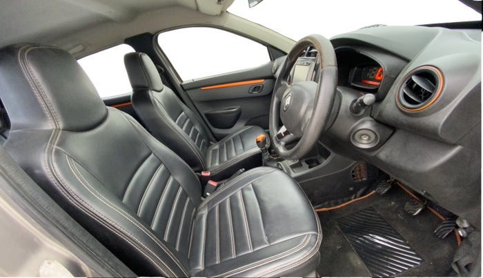 2017 Renault Kwid CLIMBER 1.0, Petrol, Manual, 70,982 km, Right Side Front Door Cabin