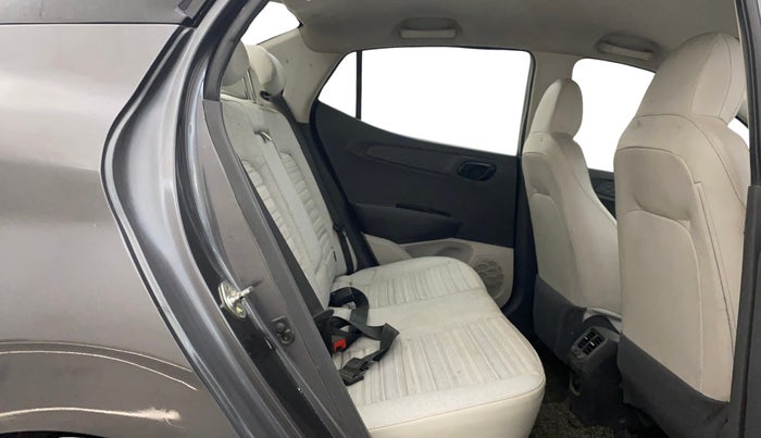 2020 Hyundai AURA S 1.2 CNG, CNG, Manual, 55,278 km, Right Side Rear Door Cabin