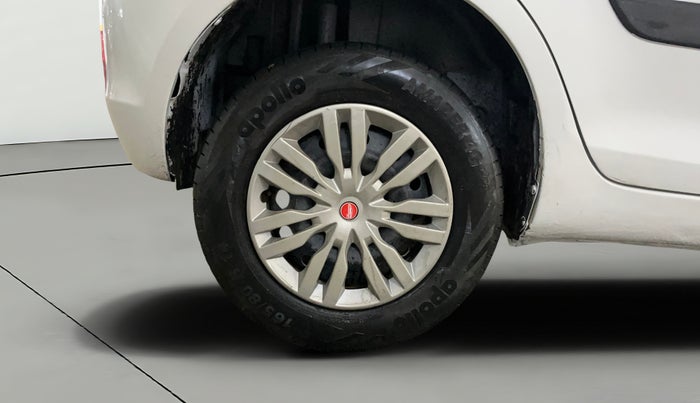 2016 Maruti Swift VDI, Diesel, Manual, 69,476 km, Right Rear Wheel