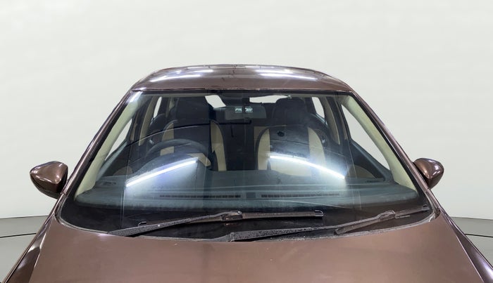 2016 Volkswagen Ameo COMFORTLINE 1.5L, Diesel, Manual, 95,075 km, Front Windshield