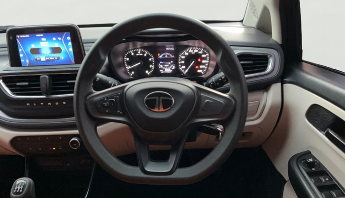 2024 Tata ALTROZ XM PLUS DIESEL, Diesel, Manual, 30,663 km, Steering Wheel Close Up