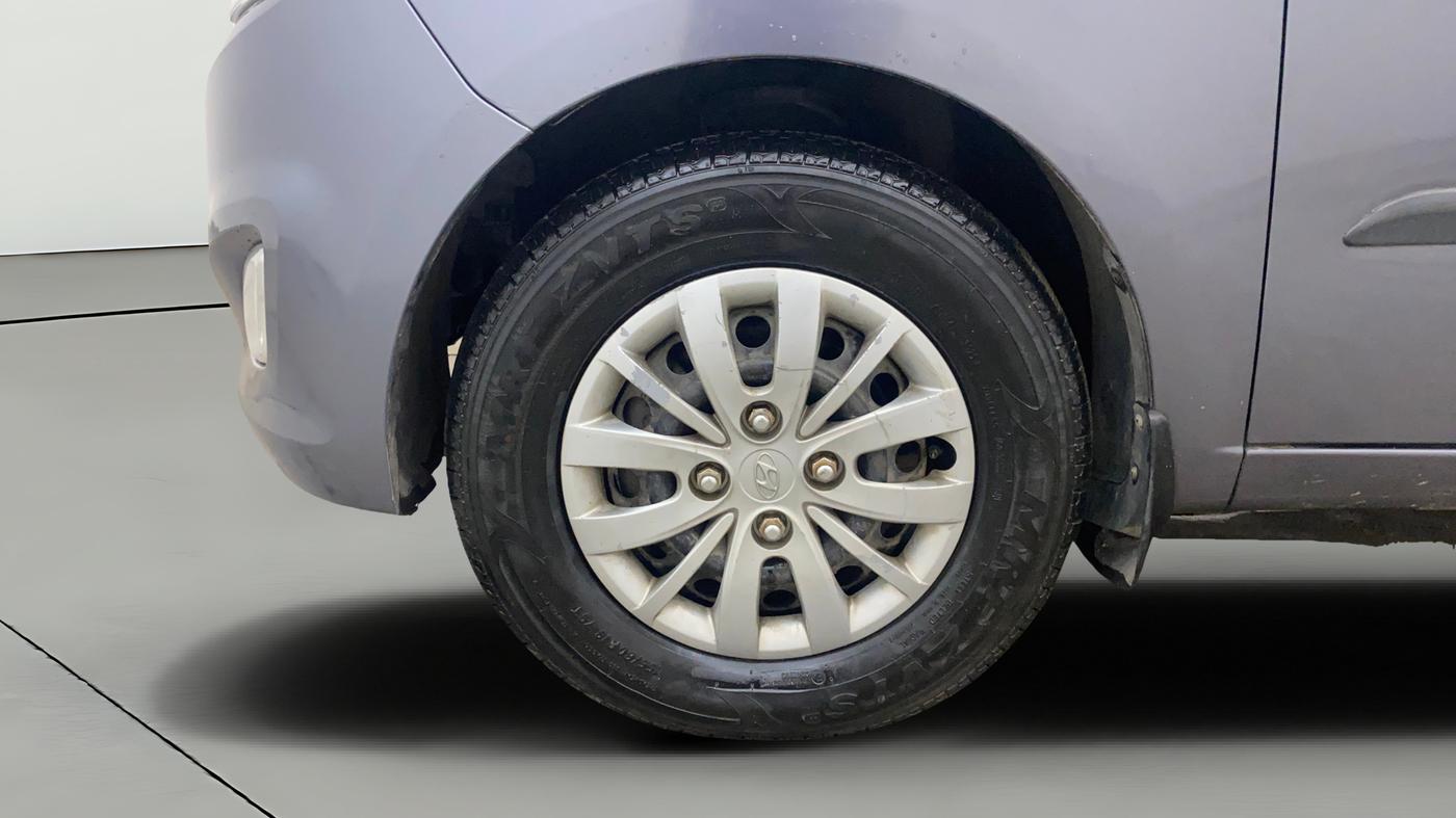 2016 Hyundai i10 SPORTZ 1.1, Petrol, Manual, 59,754 km, Left Front Wheel