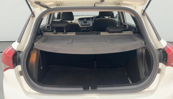 2015 Hyundai Elite i20 ASTA 1.2, Petrol, Manual, 96,427 km, Boot Open Zoomed View