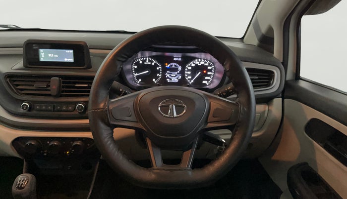 2021 Tata ALTROZ XE PETROL, Petrol, Manual, 19,734 km, Steering Wheel Close Up