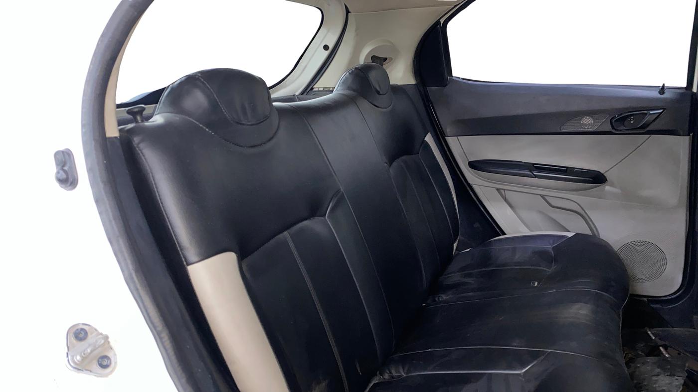 2019 Tata Tiago XT PETROL, CNG, Manual, 96,728 km, Right Side Rear Door Cabin