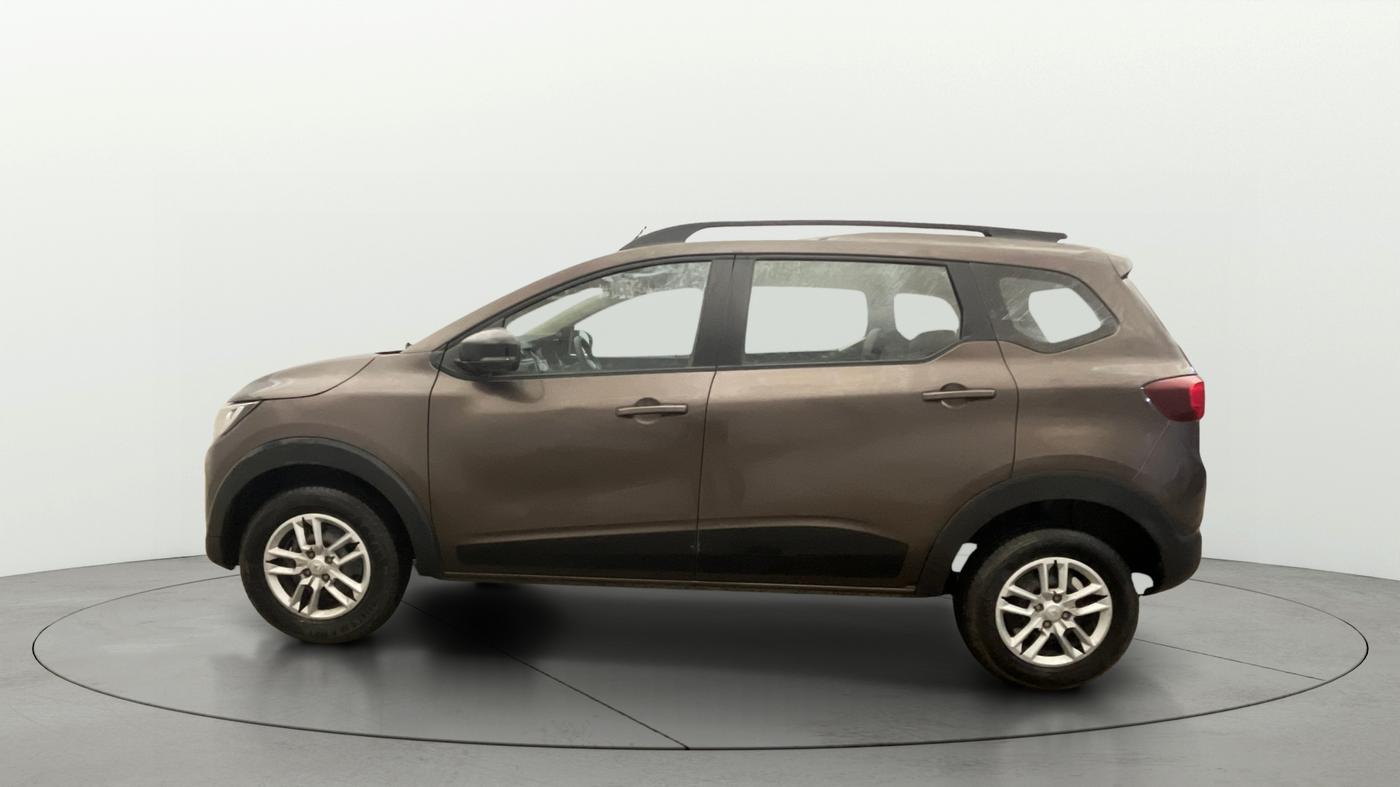 2024 Renault TRIBER RXT, Petrol, Manual, 15,192 km, Left Side