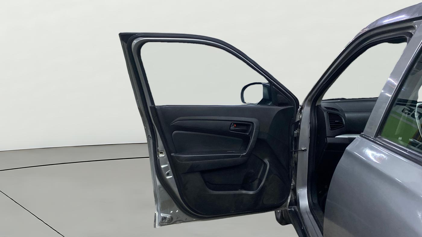 2020 Maruti Vitara Brezza LXI, Petrol, Manual, 71,312 km, LHS Front Door