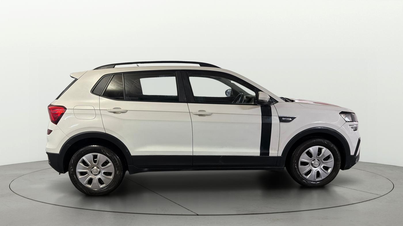 2022 Skoda KUSHAQ ACTIVE 1.0L TSI MT, Petrol, Manual, 48,288 km, Right Side View