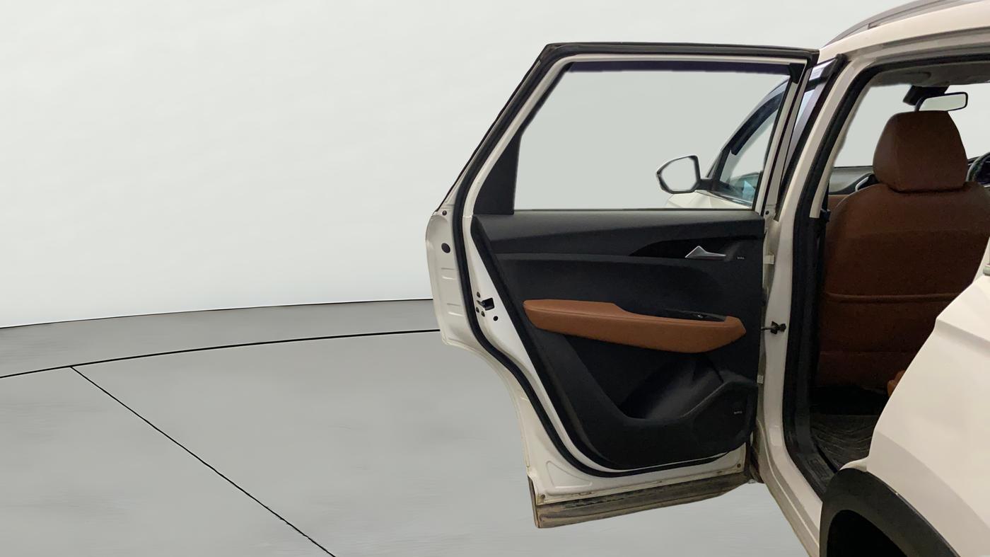 2020 MG HECTOR PLUS SHARP 1.5 PETROL TURBO DCT 6-STR, Petrol, Automatic, 38,946 km, LHS Rear Door