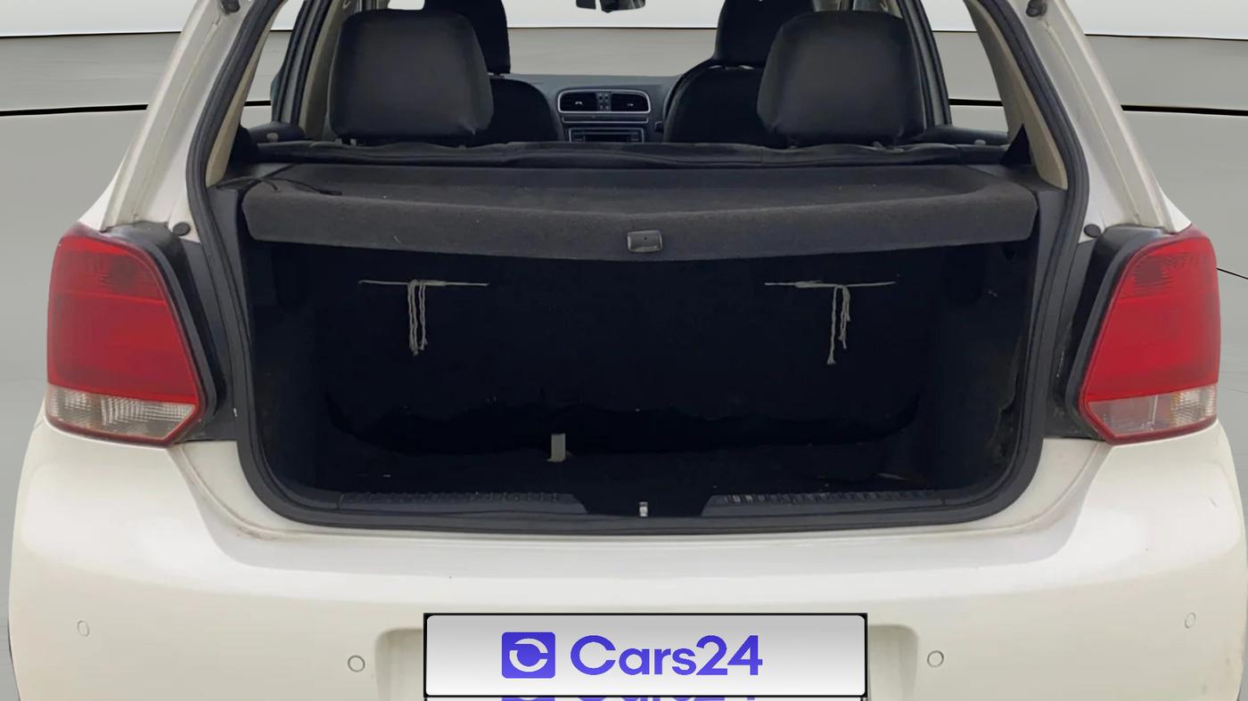 2013 Volkswagen Polo HIGHLINE1.2L, Petrol, Manual, 54,808 km, Boot Open Zoomed View