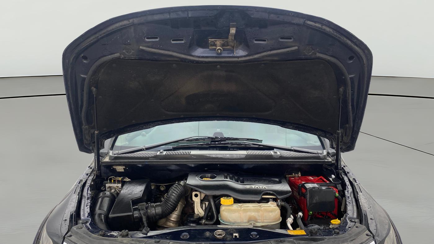 2019 Tata Hexa XTA 4X2 6 STR, Diesel, Automatic, 85,668 km, Open Bonet