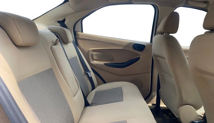 2015 Ford Figo Aspire TREND 1.2 PETROL, Petrol, Manual, 73,823 km, Right Side Rear Door Cabin