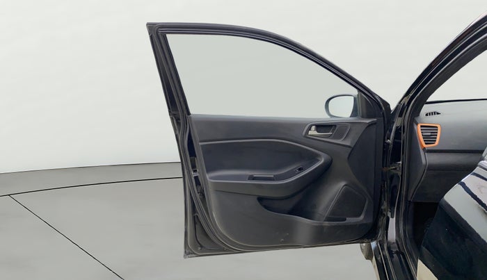 2016 Hyundai i20 Active 1.2 SX, Petrol, Manual, 30,485 km, LHS Front Door