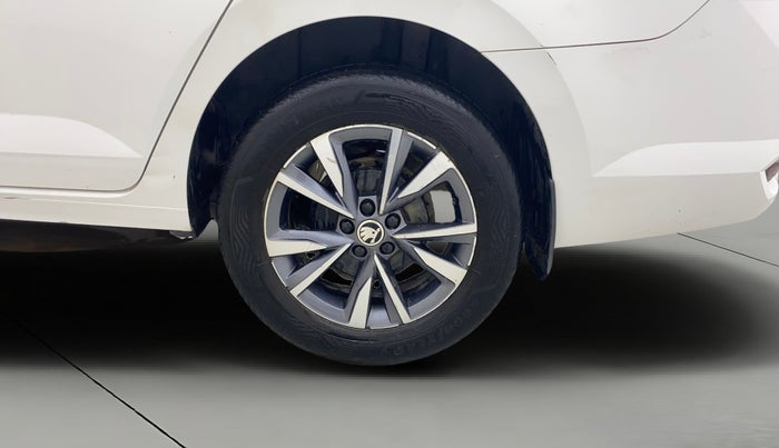 2022 Skoda SLAVIA STYLE 1.0L TSI MT, Petrol, Manual, 60,490 km, Left Rear Wheel