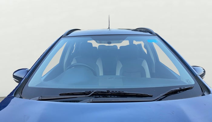 2020 Maruti S Cross ZETA 1.5, Petrol, Manual, 30,516 km, Front Windshield