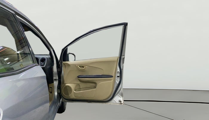 2014 Honda Mobilio 1.5L I-DTEC S, Diesel, Manual, 60,623 km, RHS Front Door