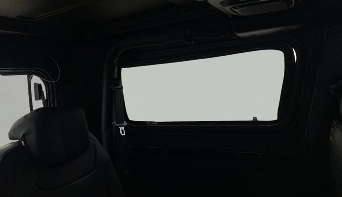 2022 Mahindra Thar LX D AT 4WD HT, Diesel, Automatic, 20,024 km, LHS Rear Door