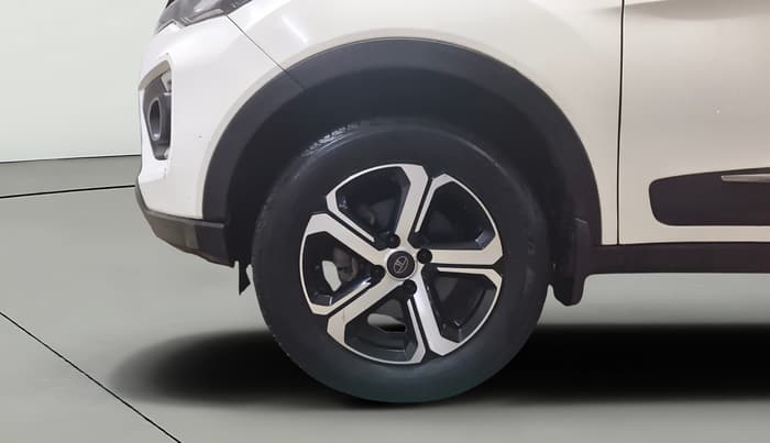 2021 Tata NEXON XZ PLUS PETROL, CNG, Manual, 90,338 km, Left Front Wheel
