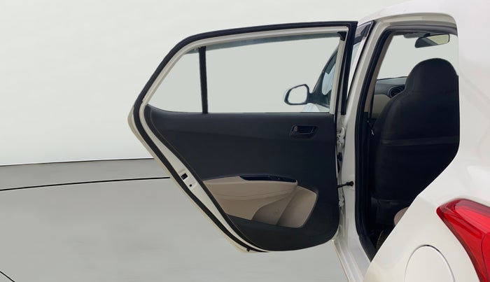 2017 Hyundai Grand i10 MAGNA 1.2 KAPPA VTVT, CNG, Manual, 55,274 km, LHS Rear Door