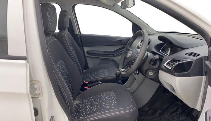 2021 Tata Tiago XT LIMITED EDITION PETROL, CNG, Manual, 1,04,937 km, Right Side Front Door Cabin