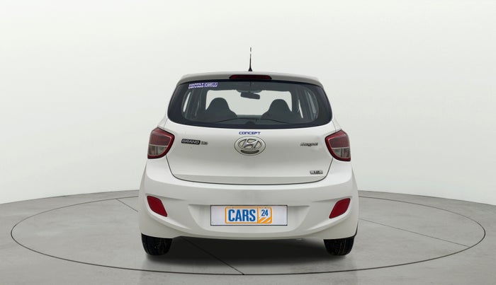 2016 Hyundai Grand i10 MAGNA 1.2 KAPPA VTVT, Petrol, Manual, 1,02,687 km, Back/Rear