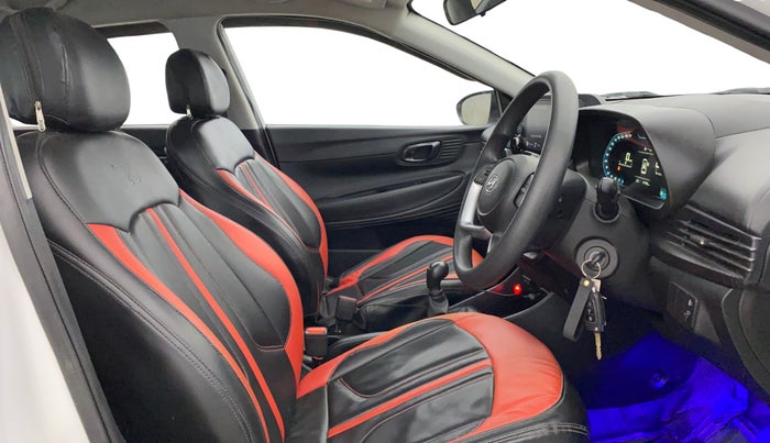 2022 Hyundai NEW I20 SPORTZ 1.2 MT, Petrol, Manual, 41,907 km, Right Side Front Door Cabin
