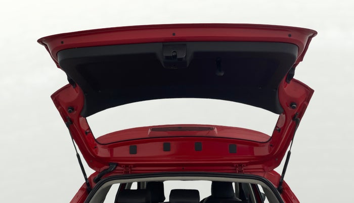 2021 Skoda KUSHAQ STYLE 1.0L TSI MT, Petrol, Manual, 26,831 km, Boot Door Open