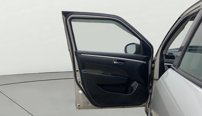 2013 Maruti Swift VXI, Petrol, Manual, 36,500 km, LHS Front Door