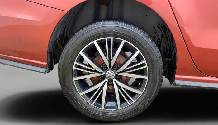 2019 Volkswagen Vento HIGHLINE DIESEL 1.5, Diesel, Manual, 1,33,655 km, Right Rear Wheel