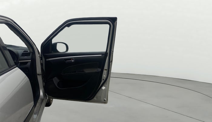 2016 Maruti Swift VXI O, Petrol, Manual, 66,684 km, RHS Front Door