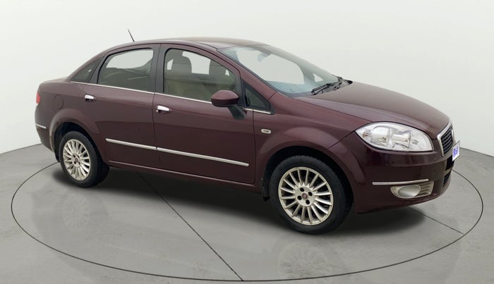 2013 Fiat Linea EMOTION 1.3, Diesel, Manual, 1,23,382 km, Right Front Diagonal