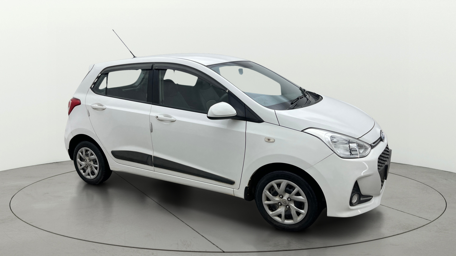 2017 Hyundai Grand i10 MAGNA AT 1.2 KAPPA VTVT 2017 Hyundai Grand i10 MAGNA AT 1.2 KAPPA VTVT