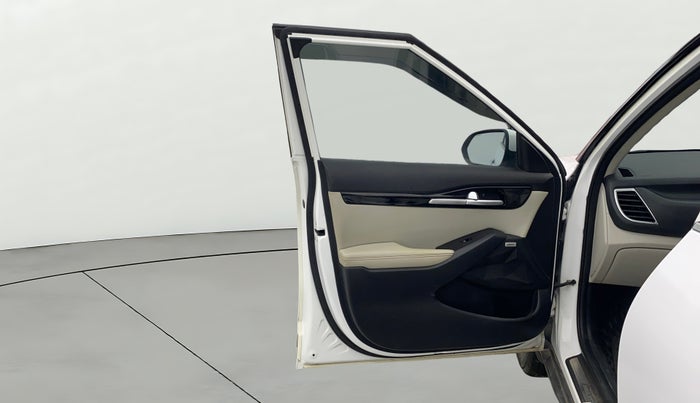 2020 KIA SELTOS GTX PLUS 1.4 PETROL, Petrol, Manual, 1,14,432 km, LHS Front Door