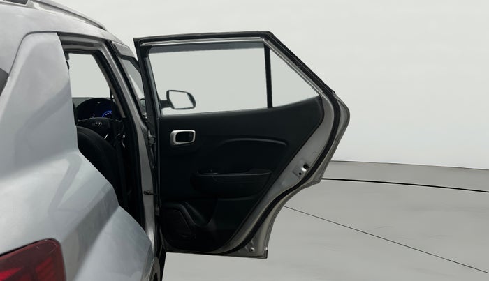 2020 Hyundai VENUE S 1.2, Petrol, Manual, 39,068 km, RHS Rear Door