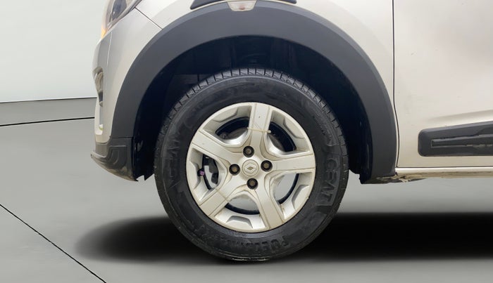 2019 Renault TRIBER RXZ, Petrol, Manual, 64,286 km, Left Front Wheel