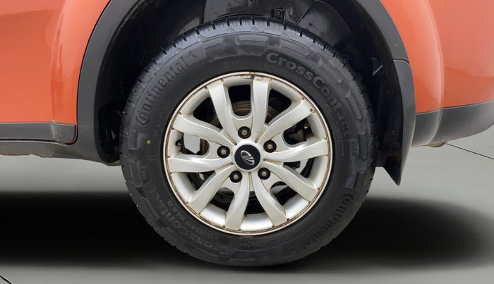 2016 Mahindra XUV500 W10 AWD AT, Diesel, Automatic, 73,395 km, Left Rear Wheel