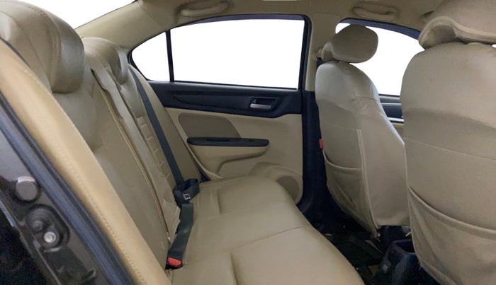 2021 Honda Amaze 1.2L I-VTEC VX, Petrol, Manual, 42,440 km, Right Side Rear Door Cabin